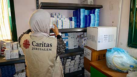 aiuti caritas a gaza